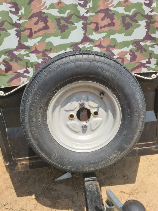 Reboque multifuncional.