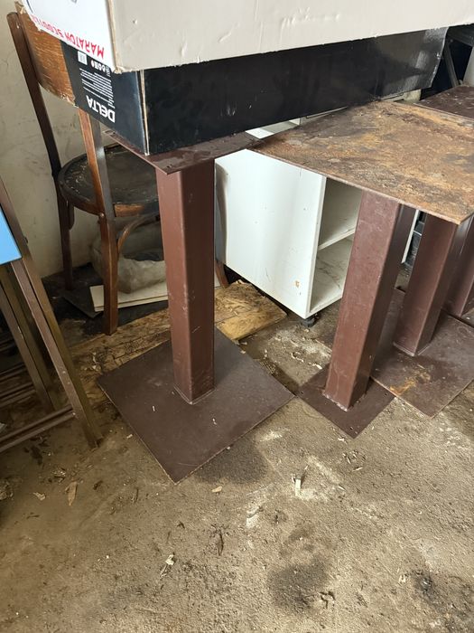 Опори для столів