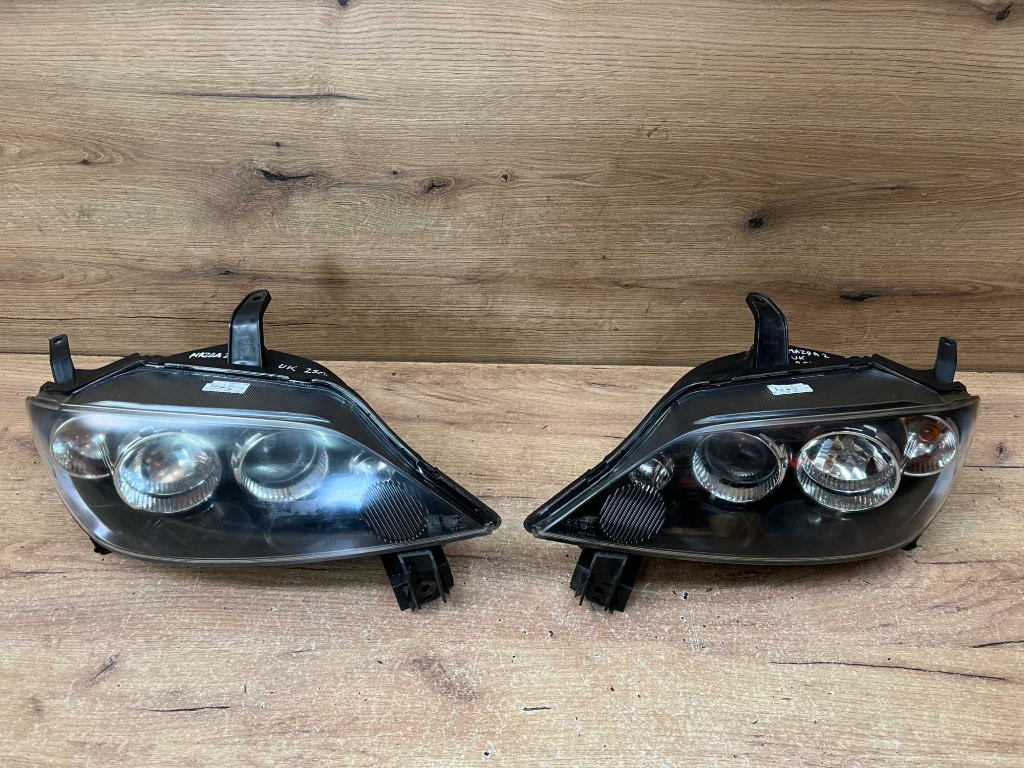 Lampa/reflektor przedni lewy prawy Mazda 2 Soczewka