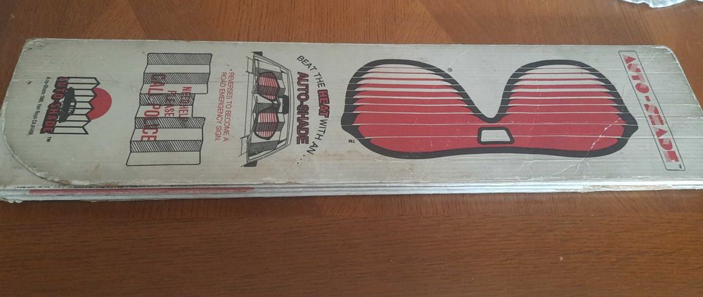 Osłona przeciwsłoneczna Auto-Shade 1986 USA