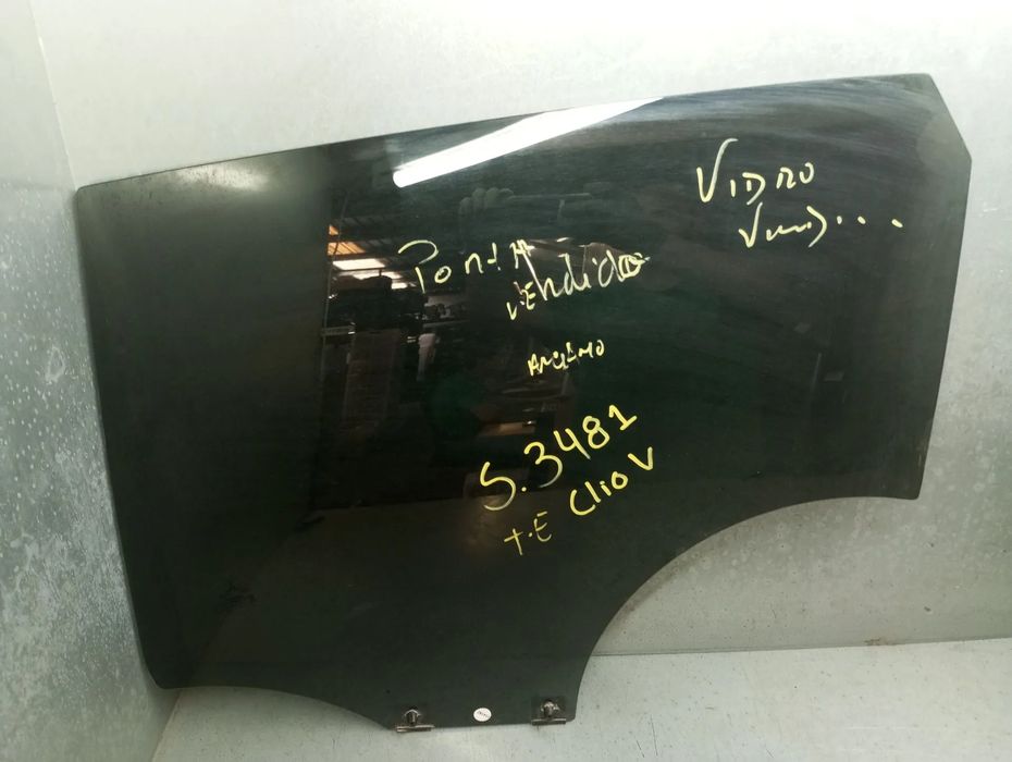 Vidro porta trás esquerdo RENAULT Clio V (BF_)