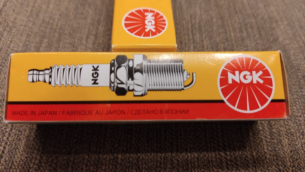 Свічка запалювання NGK 6703 BPMR7A