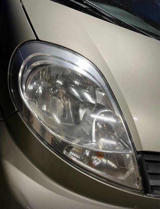 Polerowanie regeneracja reflektorów samochodowych