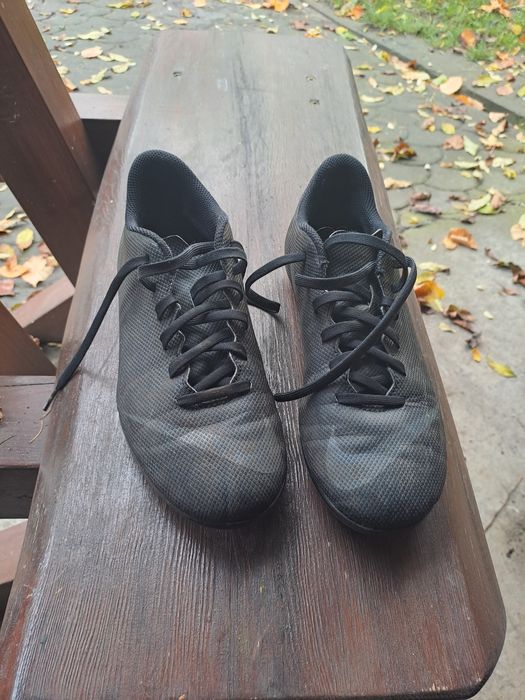 Buty piłkarskie Nike rozm 38