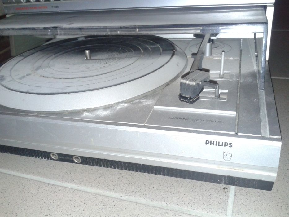 Gramofon Philips F1420/30 radio stereo kasety głośniki klasyk na winyl