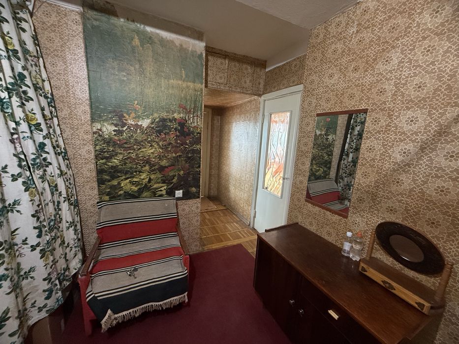 Оренда 1 кім квартири по вул . Небесноі сотні