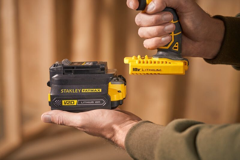 Adapter Do Akumulatorów V20 Stanley