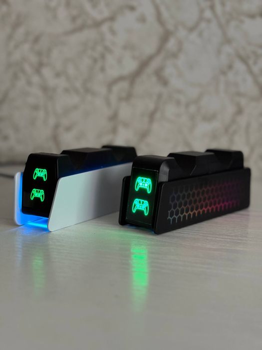Зарядна станція RGB PS5 для DualSense