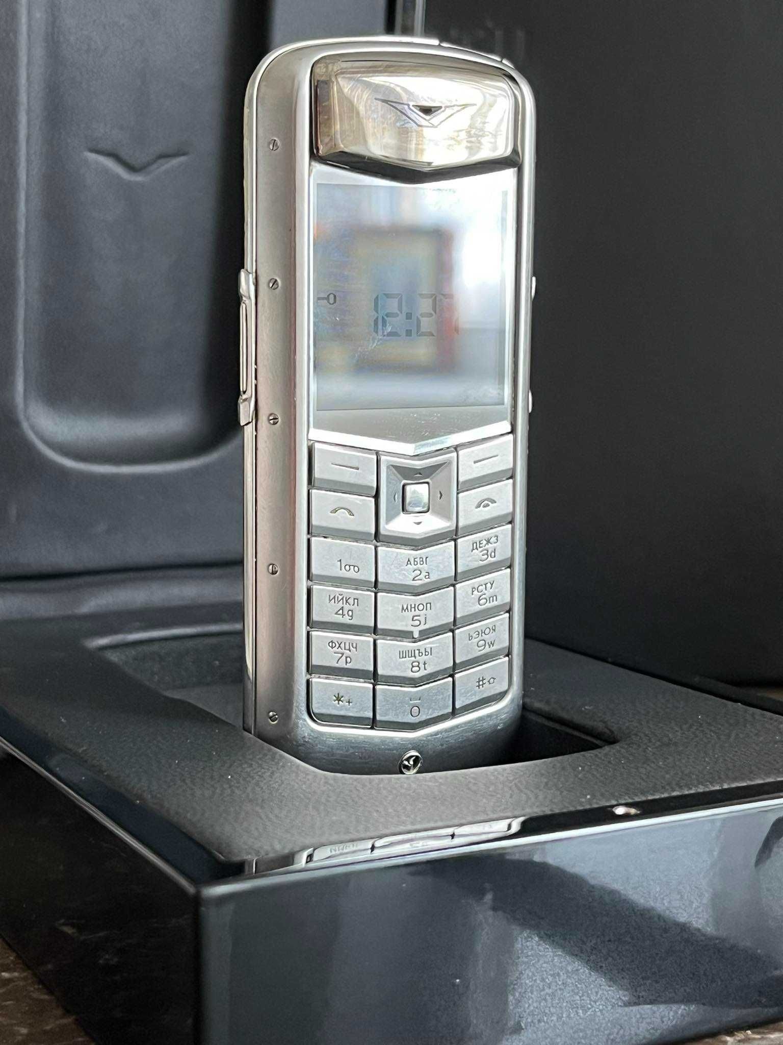 Vertu Constellation