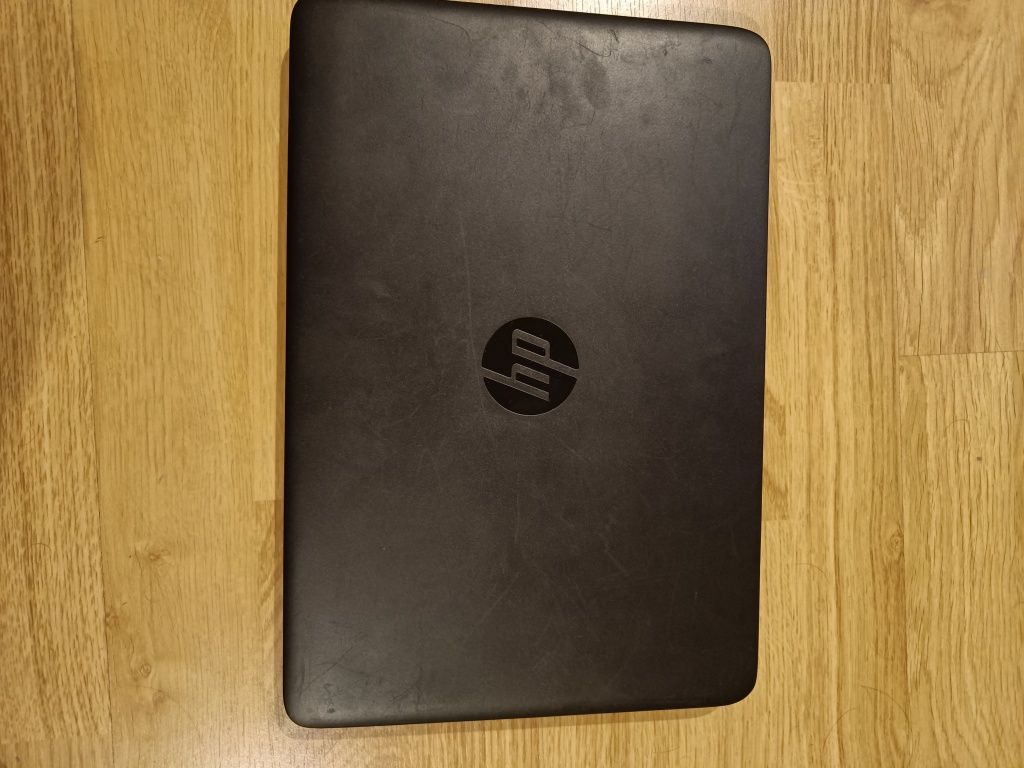 HP Elitebook 820