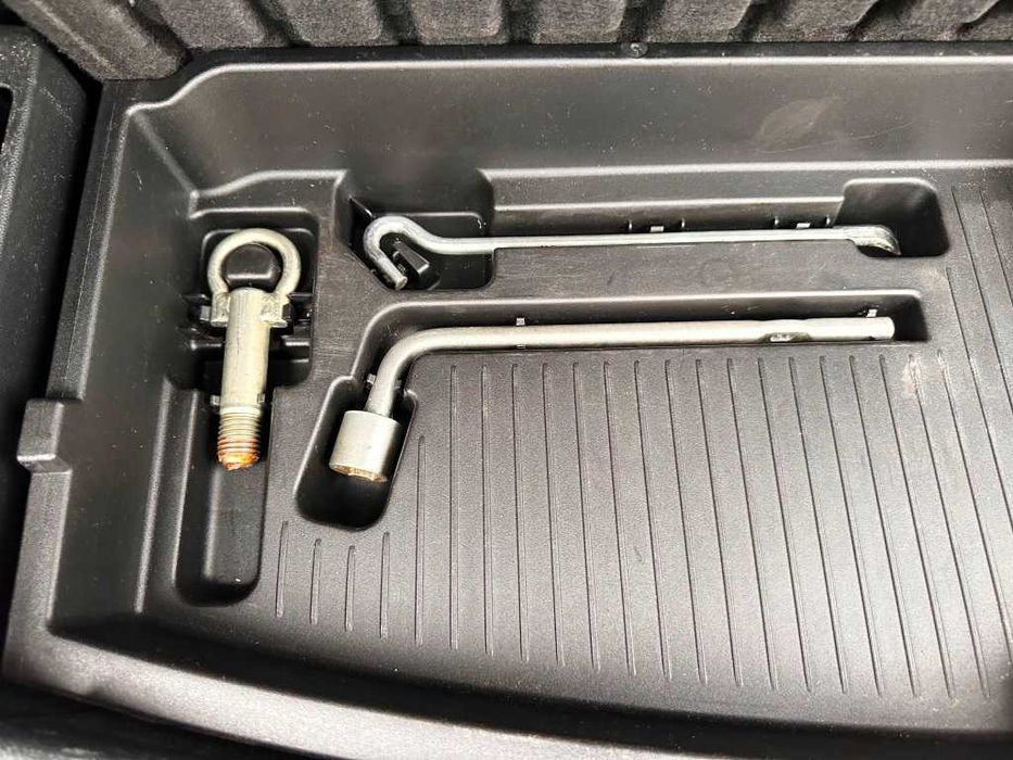 Mazda 5 минивен/7 мест