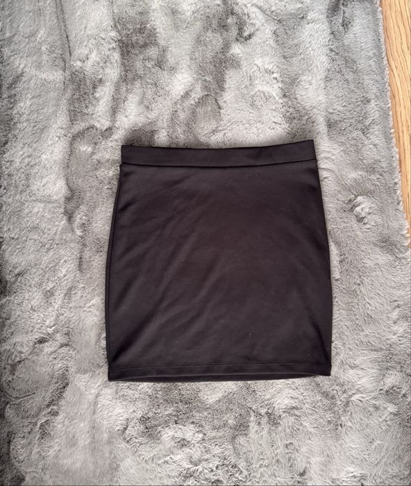 Spódniczka nowa czarna krótka