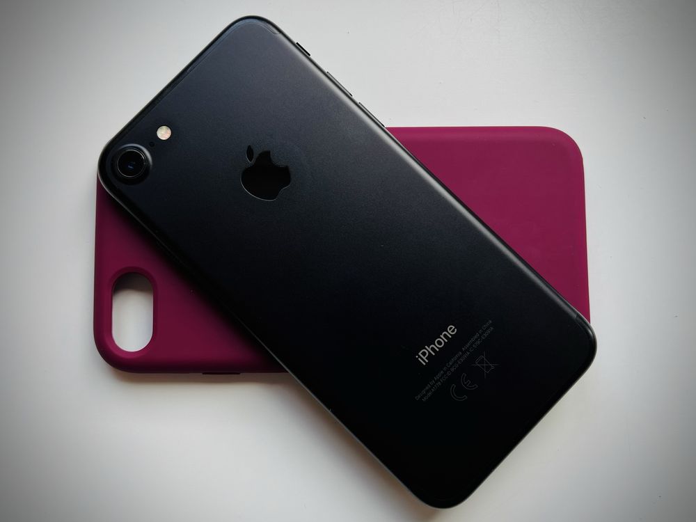 IPhone 7 32 GB (батарея 96%)