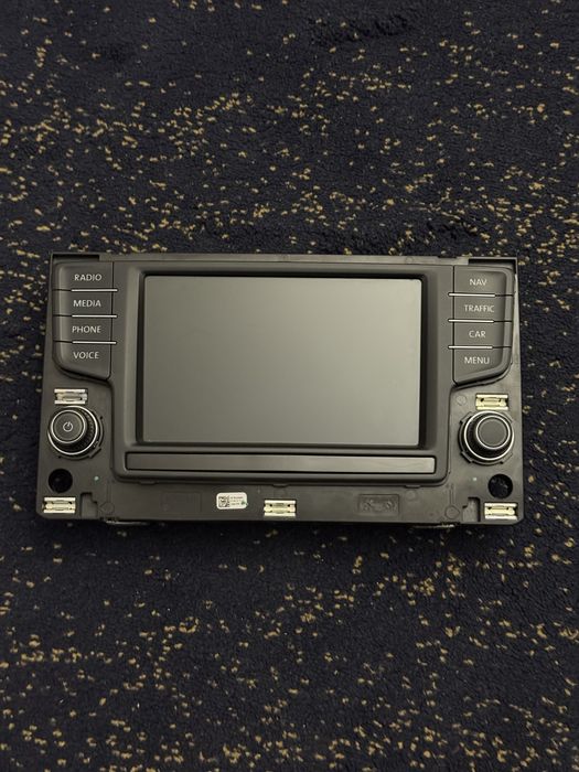 Монитор екран мультимедія оригінальна Volkswagen Passat B8 Golf 7