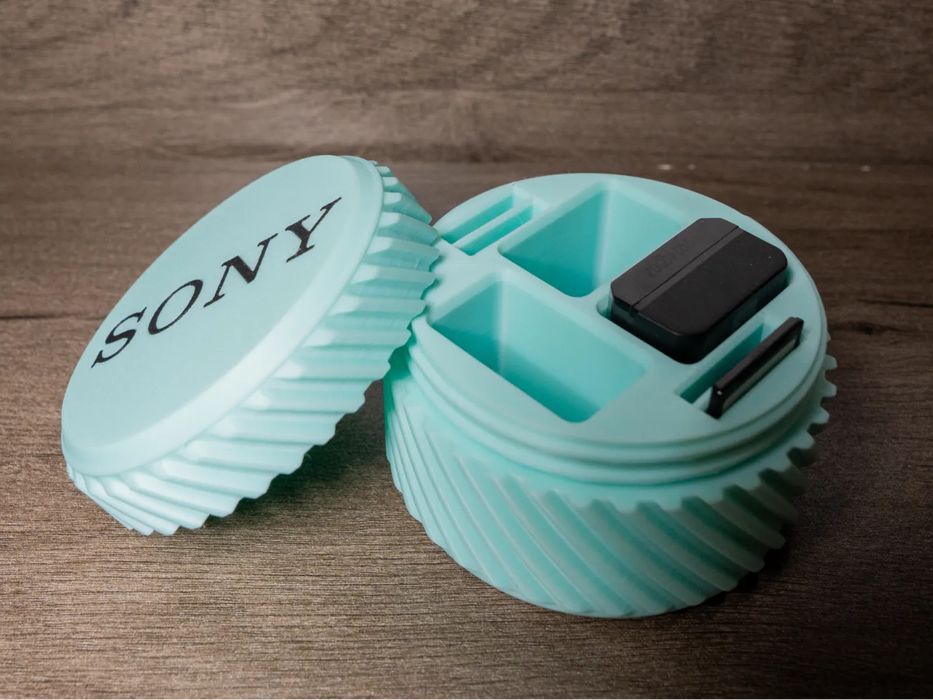 Caixa Organizadora de Baterias SONY FW-50 e Cartões de Memória