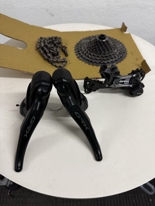 Grupo Shimano GRX 11V em óptimo estado