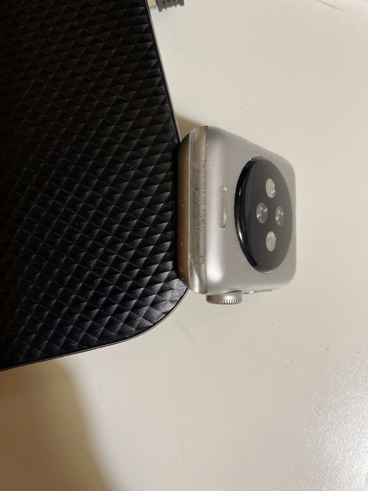 Apple Watch Série 3 GPS (A1858) 38mm - para peças