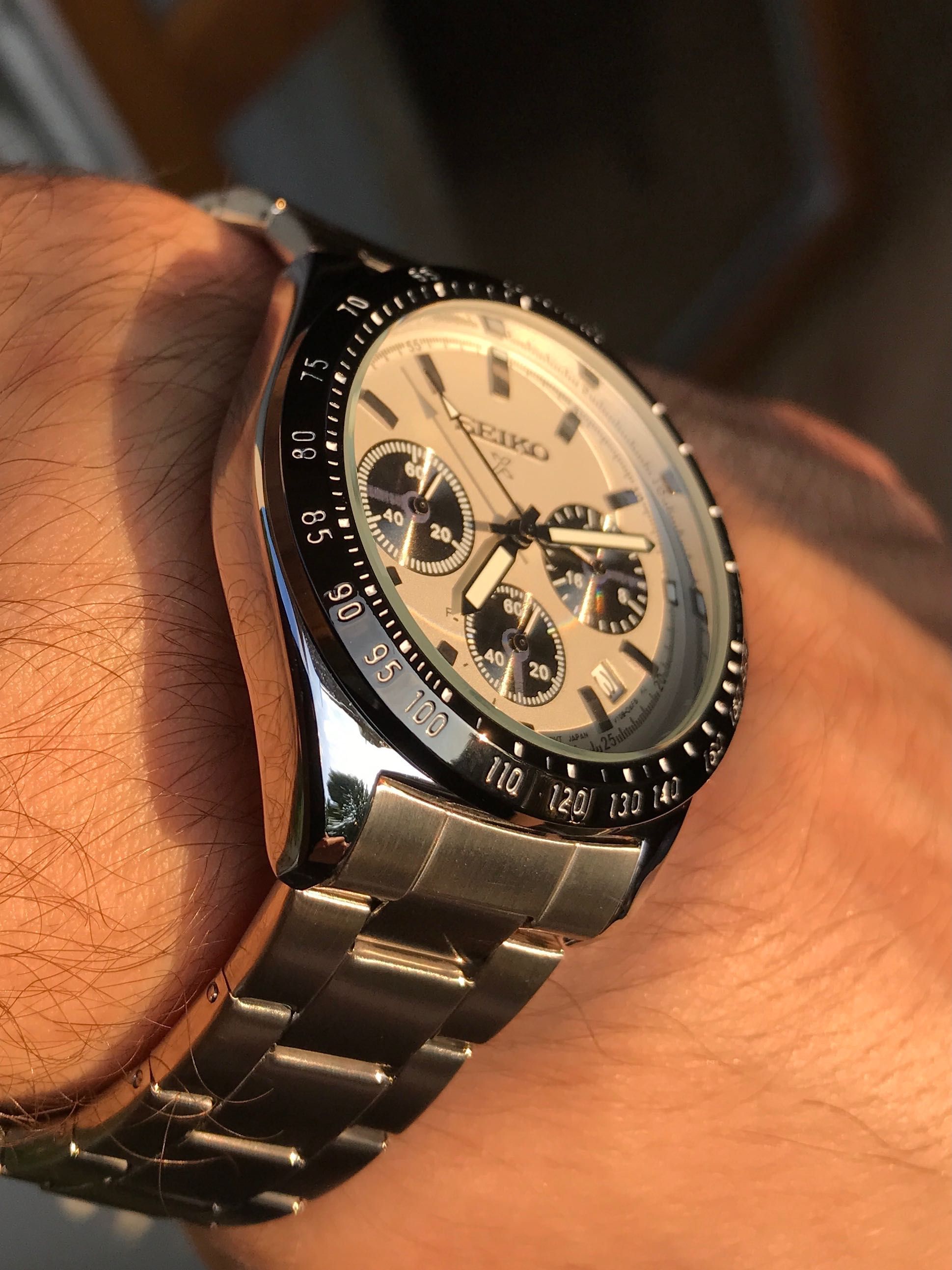 Zegarek Seiko Mod SSC813 Panda, Solar Speedtimer Chronograph