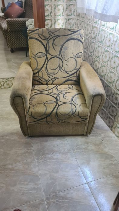 Conjunto 2 sofas usados
