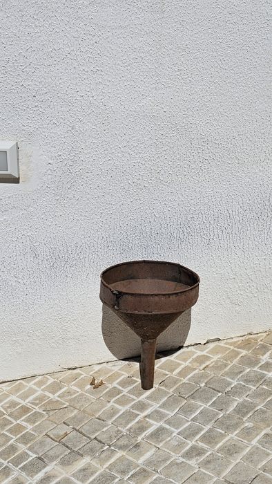 Peças de lagar alentejano do início do séc. XX