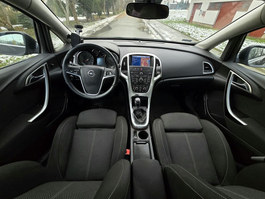 Opel Astra J 1.4 Turbo 140KM~Navi~Pakiet Winter~Bez Rdzy~Alufelgi~