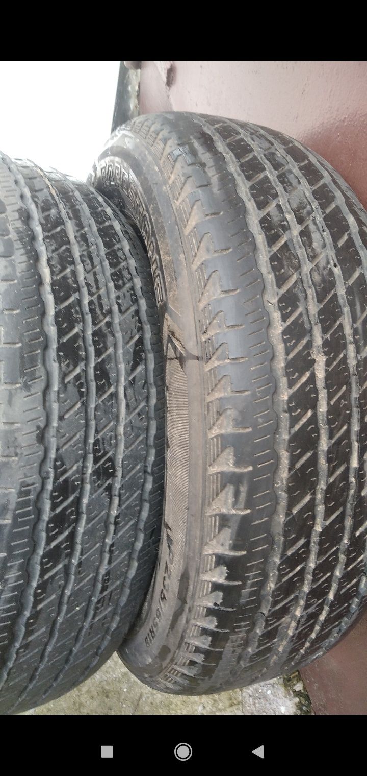 Пара всесезонных шин 235/65 R18