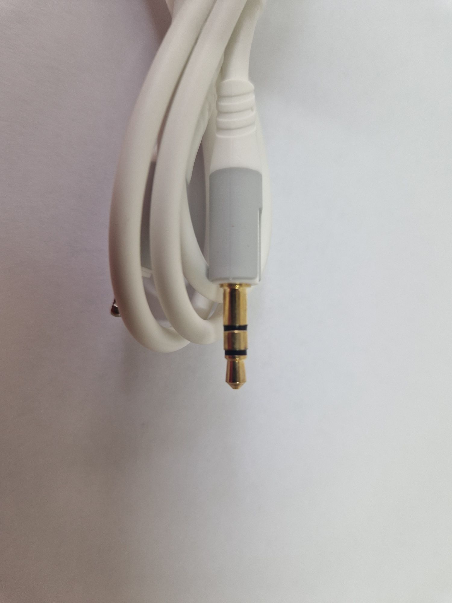 Borofone Kabel BL19 Creator - jack 3,5mm na Lightning - 1 metr biały