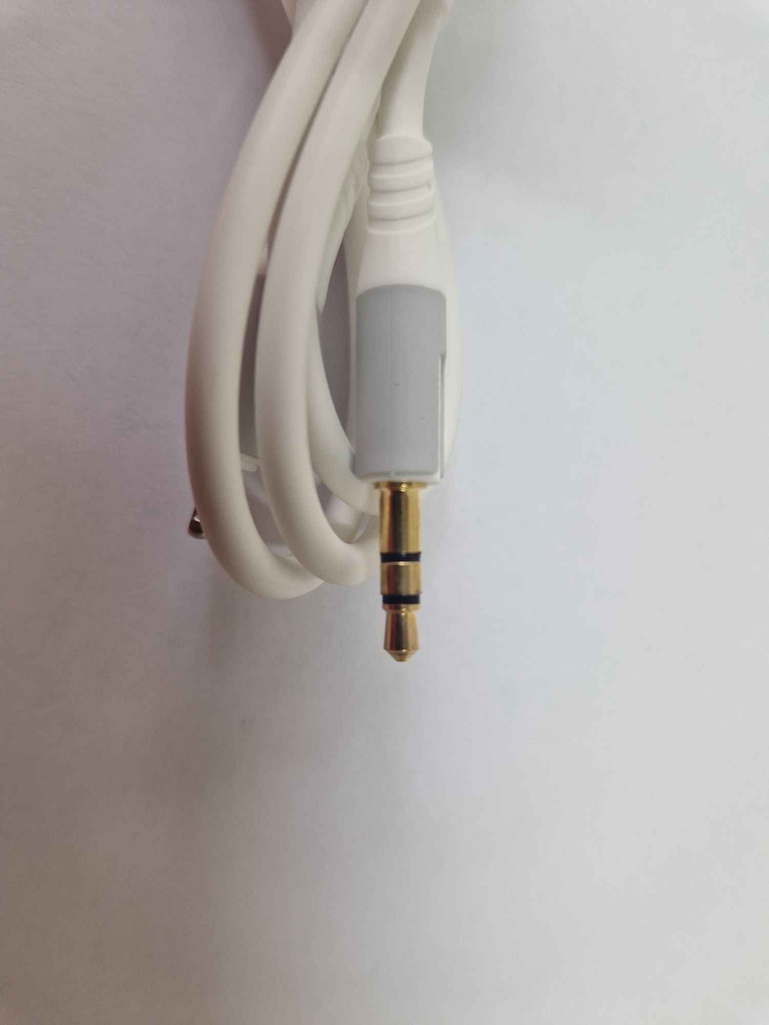 Borofone Kabel BL19 Creator - jack 3,5mm na Lightning - 1 metr biały