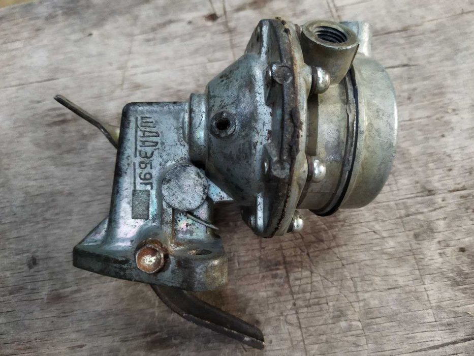 Бензонасос на ГАЗ - 52, ГАЗ 69, ГАЗ-21, ГАЗ, М20, УАЗ (ШААЗ- Б9Г)