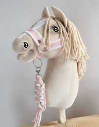 NEW! Zestaw do Hobby Horse: kantar A3 + uwiąz - biało-pudrowy róż!