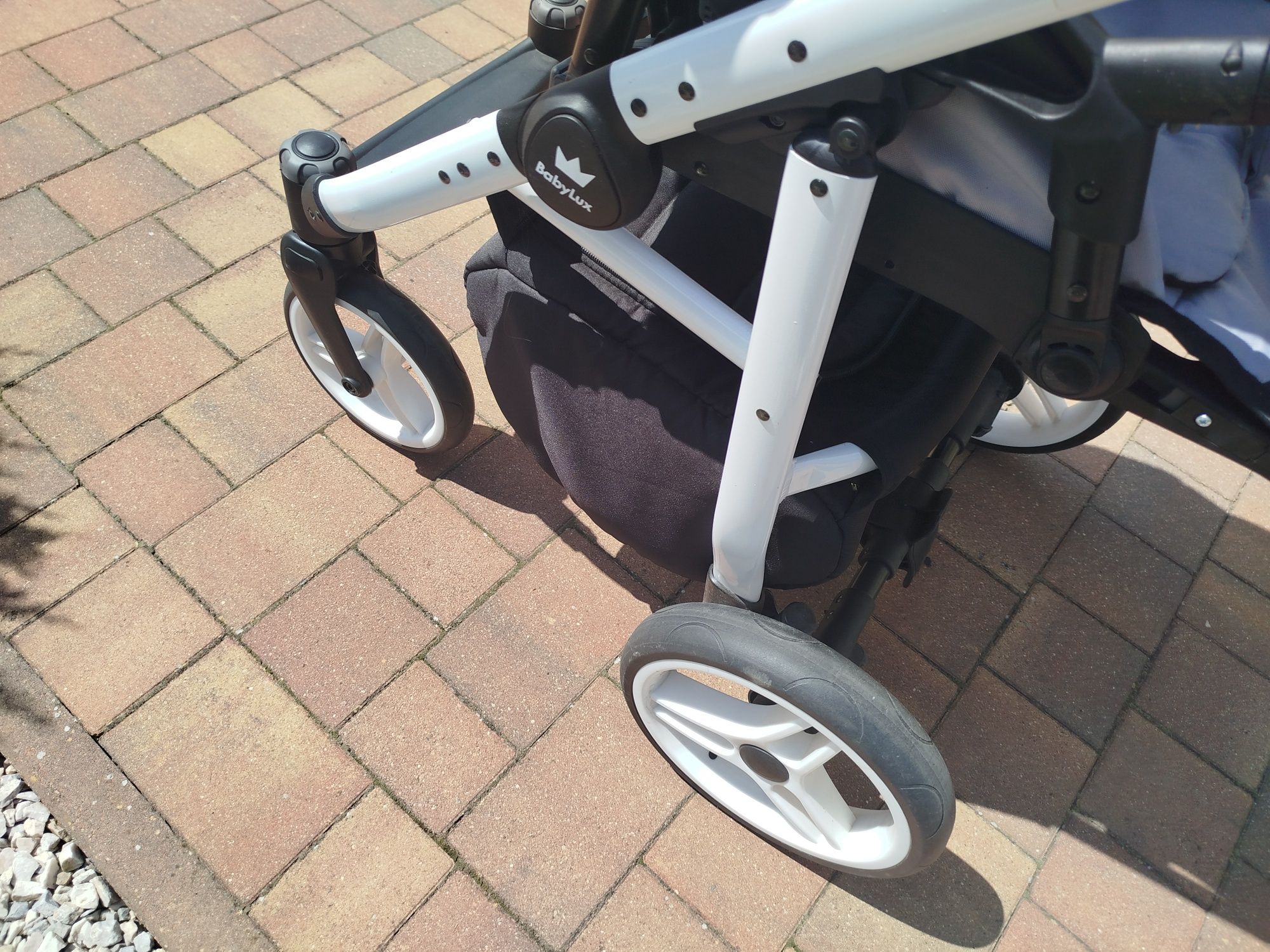 Wózek 3w1 plus baza isofix