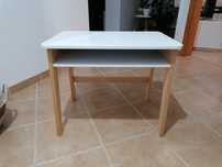 Mesa secretária de criança