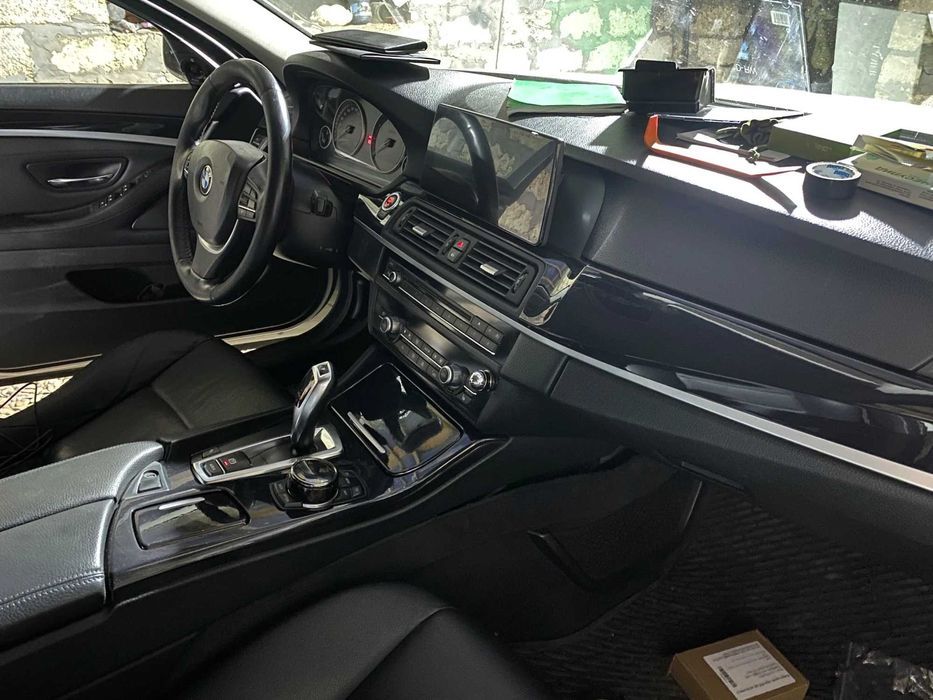 Radio Android 12 BMW F10 F11 10.33' gps wifi bluetooth 4GB