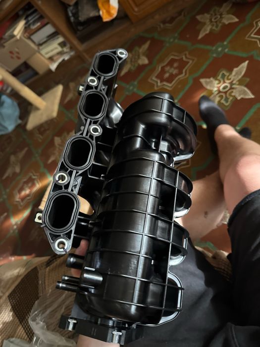 Колектор впускний Great Wall Voleex C30 Грейт Вол Волекс С30