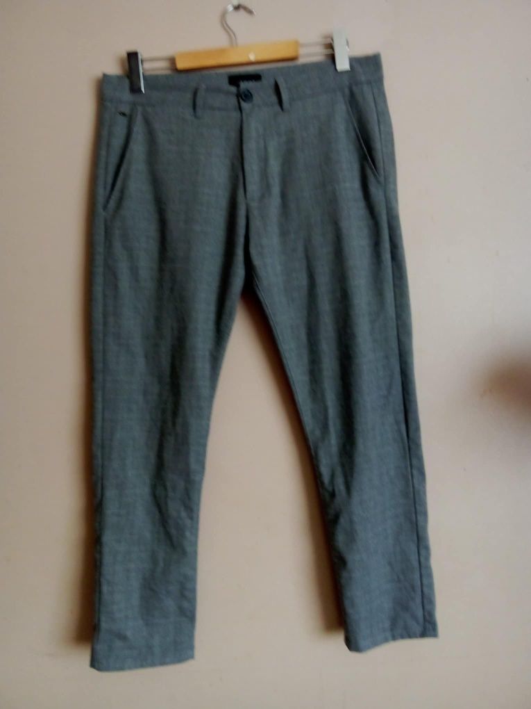 Szare spodnie eleganckie chinos gabba