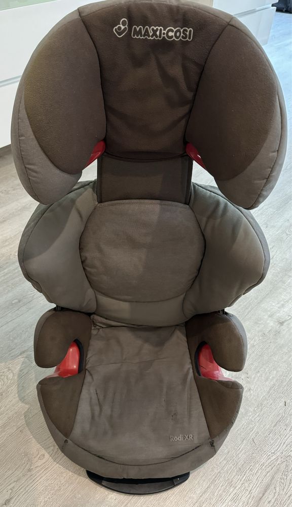 Cadeira MAXI COSI auto RODI XR