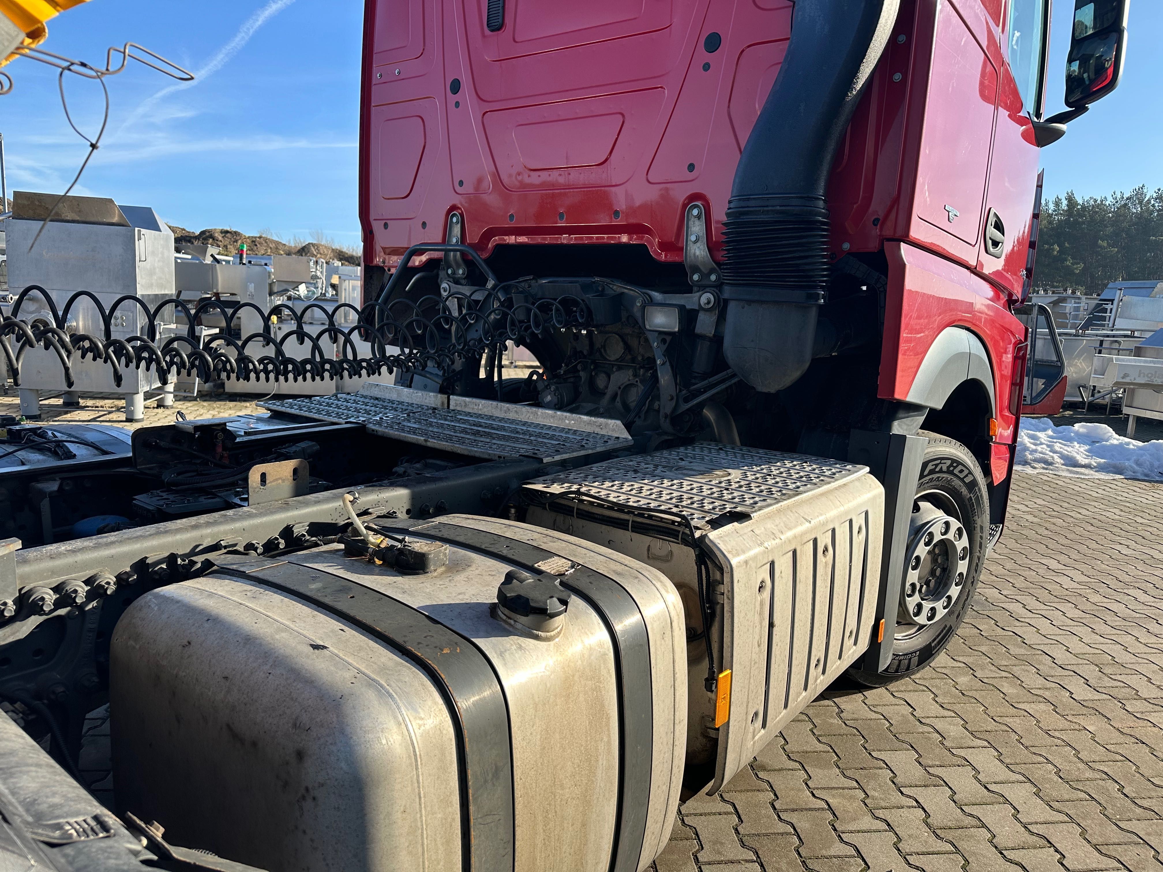 Mercedes Actros 6x2