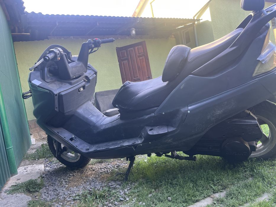 Продам скутер вхорошому стані