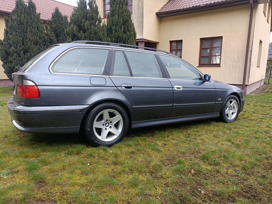 BMW e39 2.5 170km