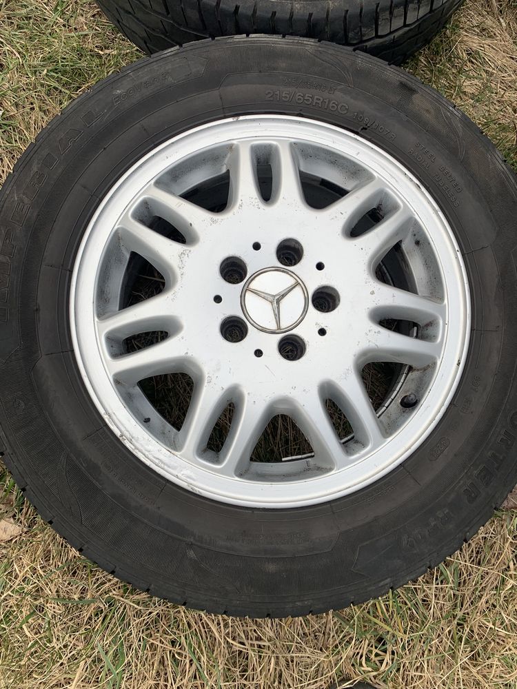 Oryginalne felgi Mercedes vito/viano w639 z oponami 215/65r16c 2021r.