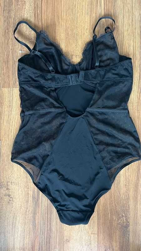 Bielizna koronkowa body nowa