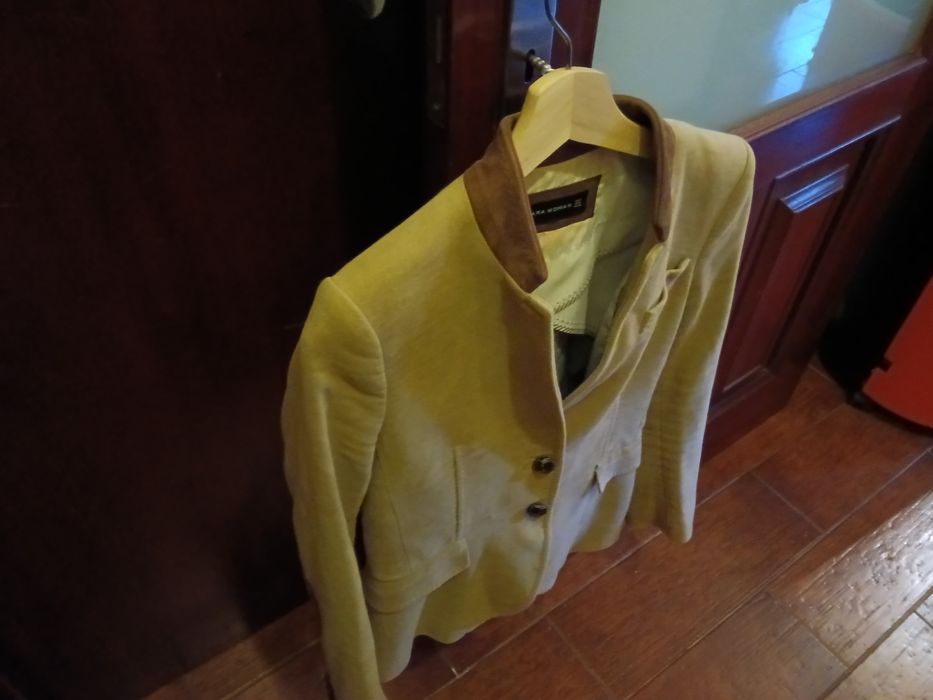 Casaco de Senhora Zara.