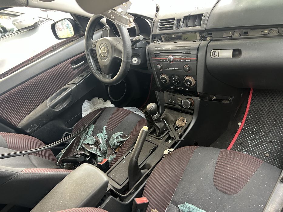 Продам Mazda3 bk