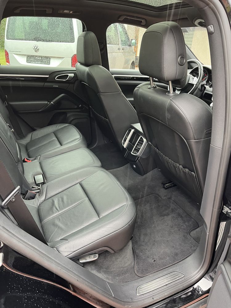 Porshe Cayenne 3.0 diesel, 2014, platinum edition