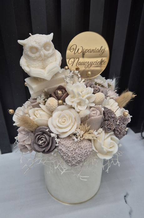 Flower box ze świec sojowych Dzień Nauczyciela Prezent Upominek