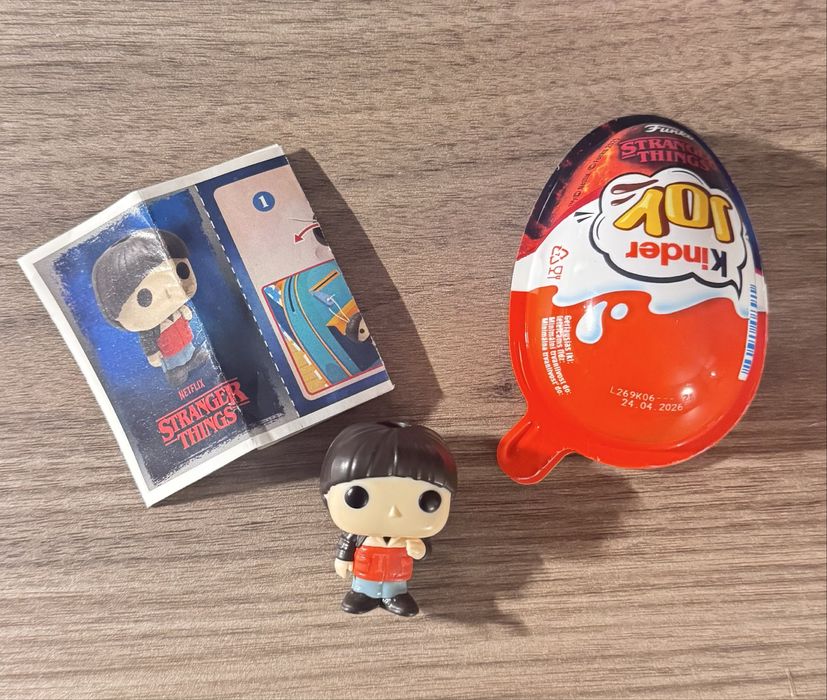Колекціонна фірурка Kinder
