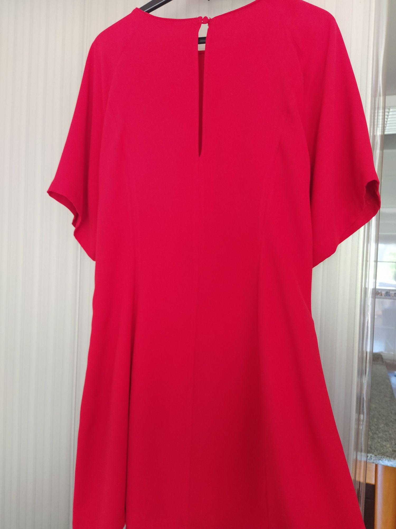 Vestido vermelho Zara