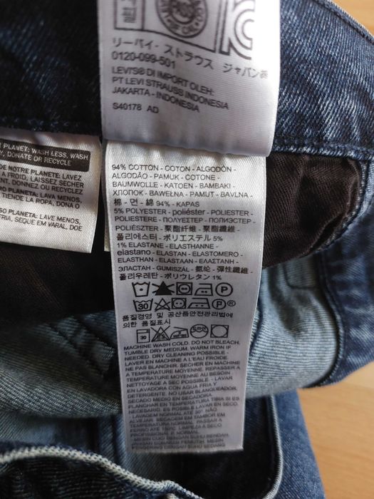 Levis Strauss W32 L34 spodnie jeansowe dżinsy slim proste 32/34