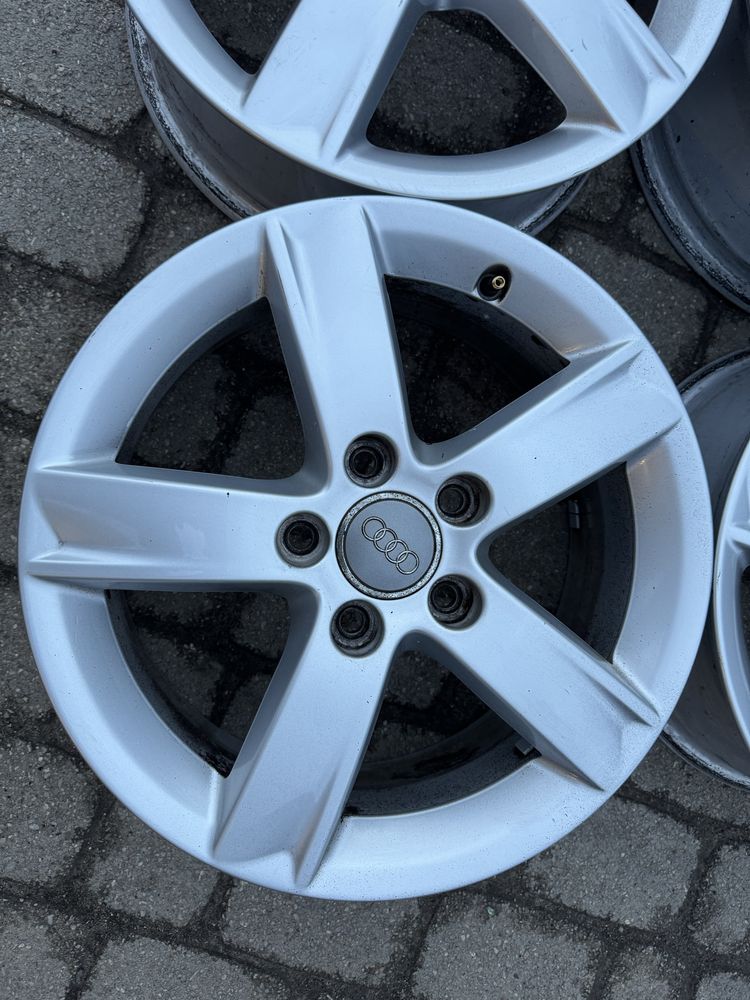Felgi aluminiowe 16 audi a3 8p 8p0 5x112 oryginaly