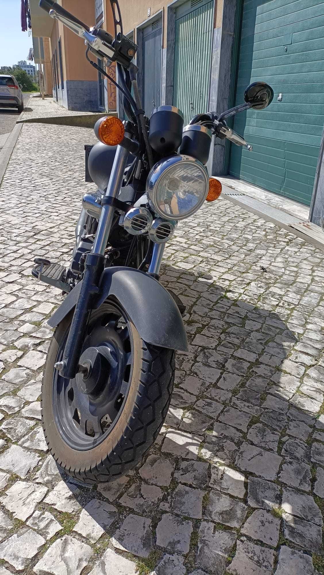 Keeway Superlight 125